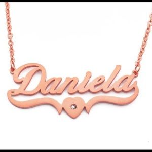 Meet your Posher, Daniela